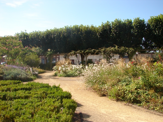 jardin place de la Mairie